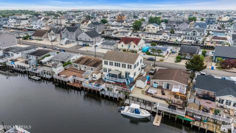 36 Mary Alice Road Beach Haven West NJ 08050