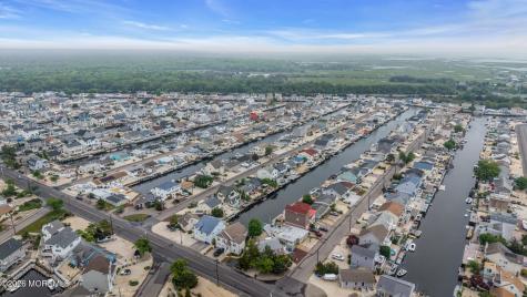 36 Mary Alice Road Beach Haven West NJ 08050
