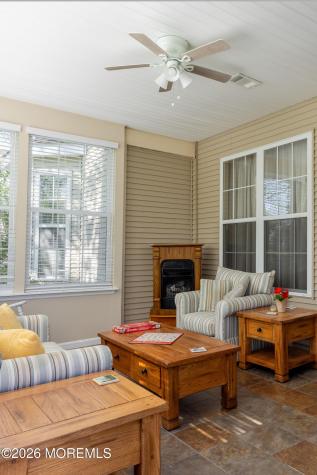514 Weston Drive Galloway NJ 08205