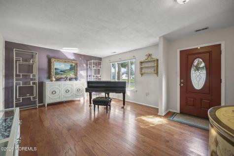 19 Plymouth Lane Manalapan NJ 07726