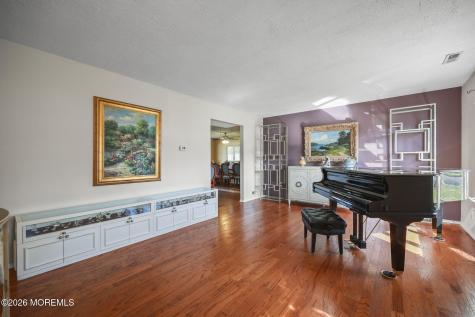 19 Plymouth Lane Manalapan NJ 07726