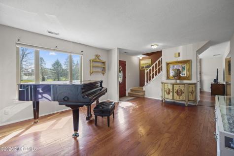 19 Plymouth Lane Manalapan NJ 07726