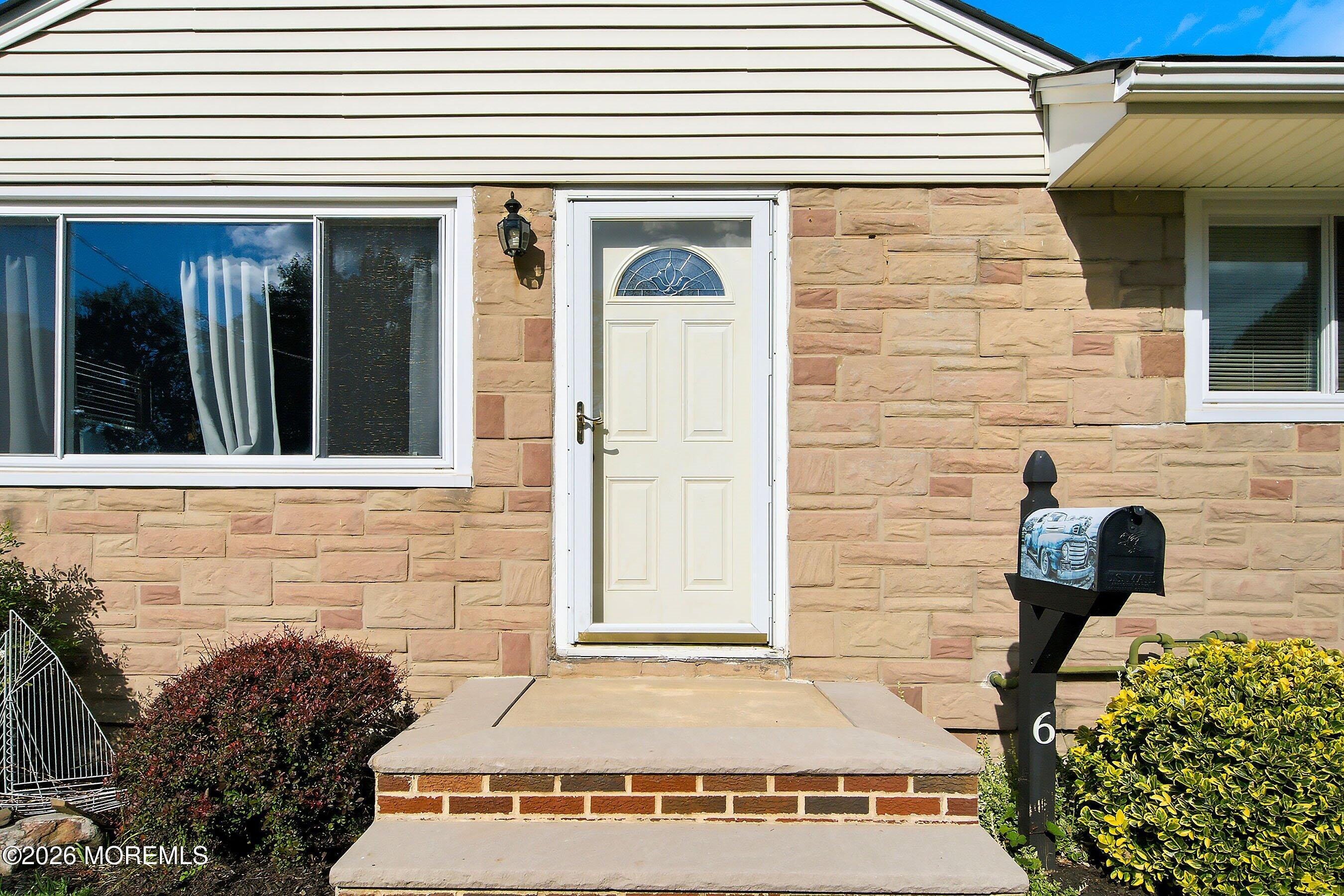6 Burnham Road East Brunswick NJ 08816