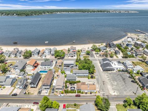 410 Monmouth Avenue Ocean Gate NJ 08740