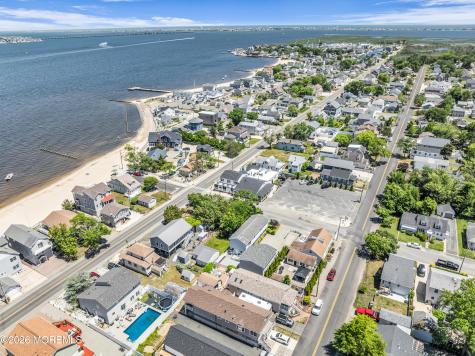 410 Monmouth Avenue Ocean Gate NJ 08740