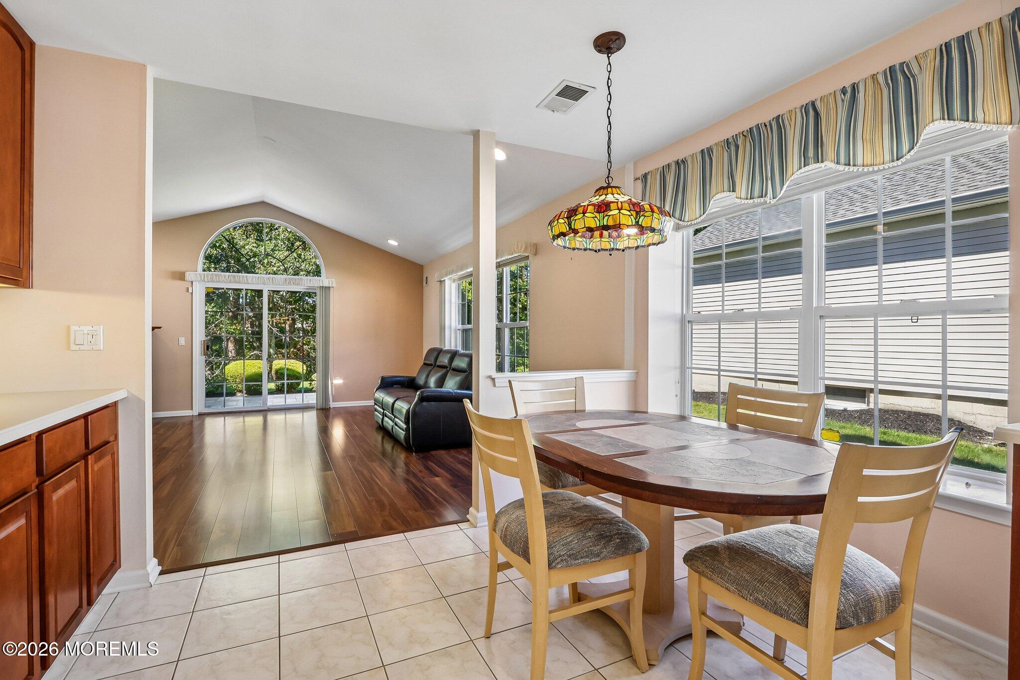 12 Sandhurst Road Lakewood NJ 08701