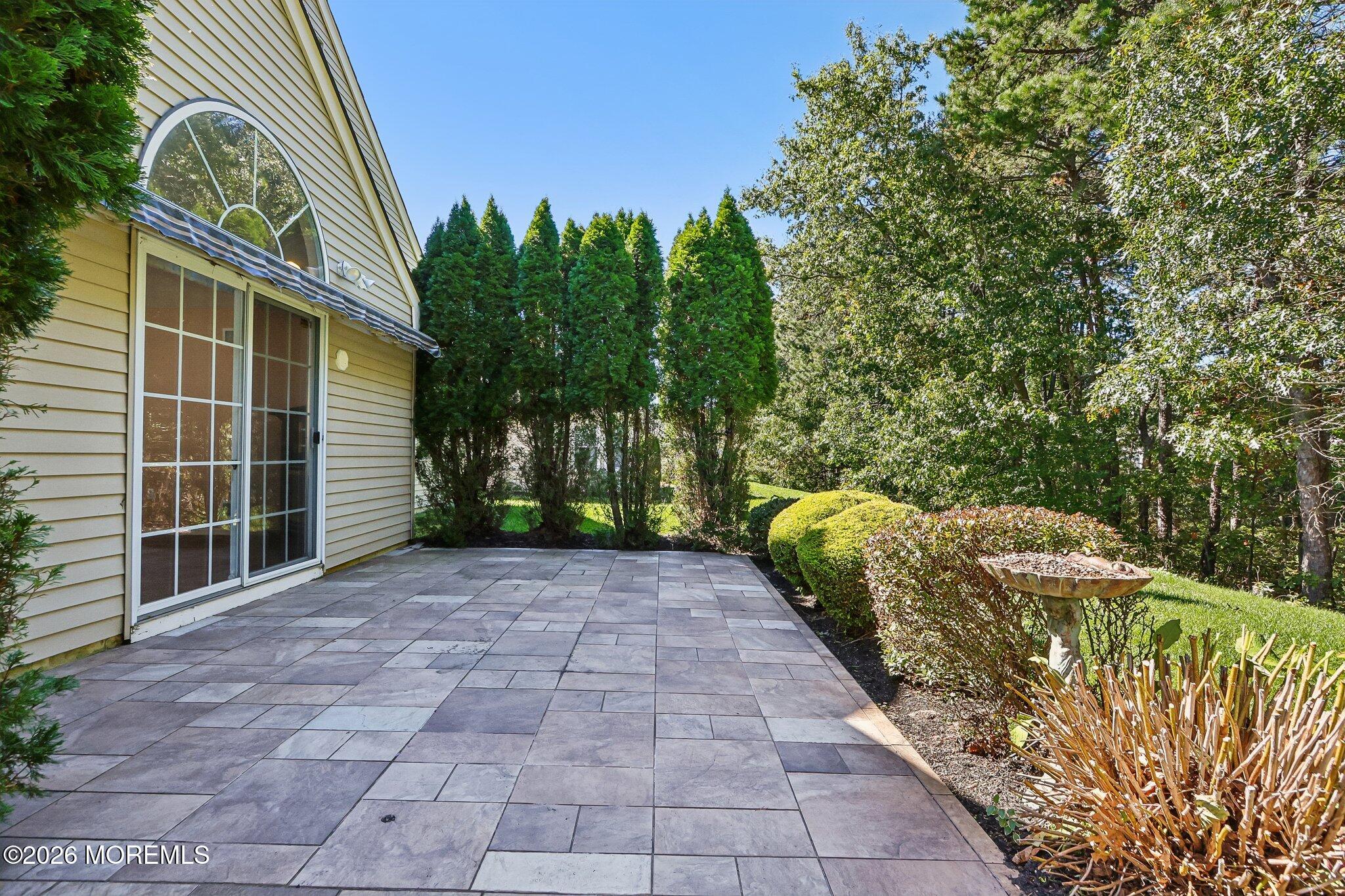 12 Sandhurst Road Lakewood NJ 08701