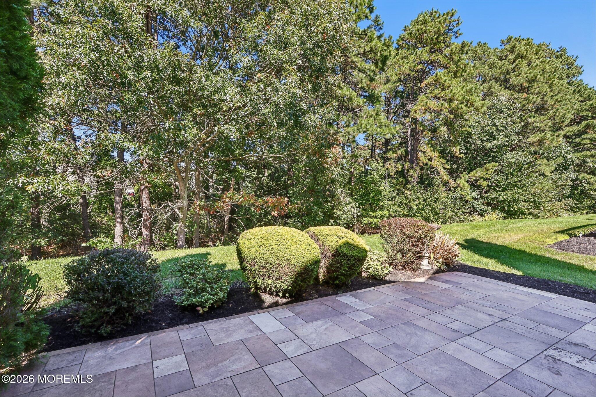 12 Sandhurst Road Lakewood NJ 08701
