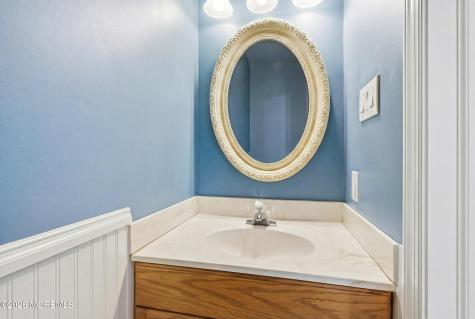 720 Talmadge Avenue Oakhurst NJ 07755