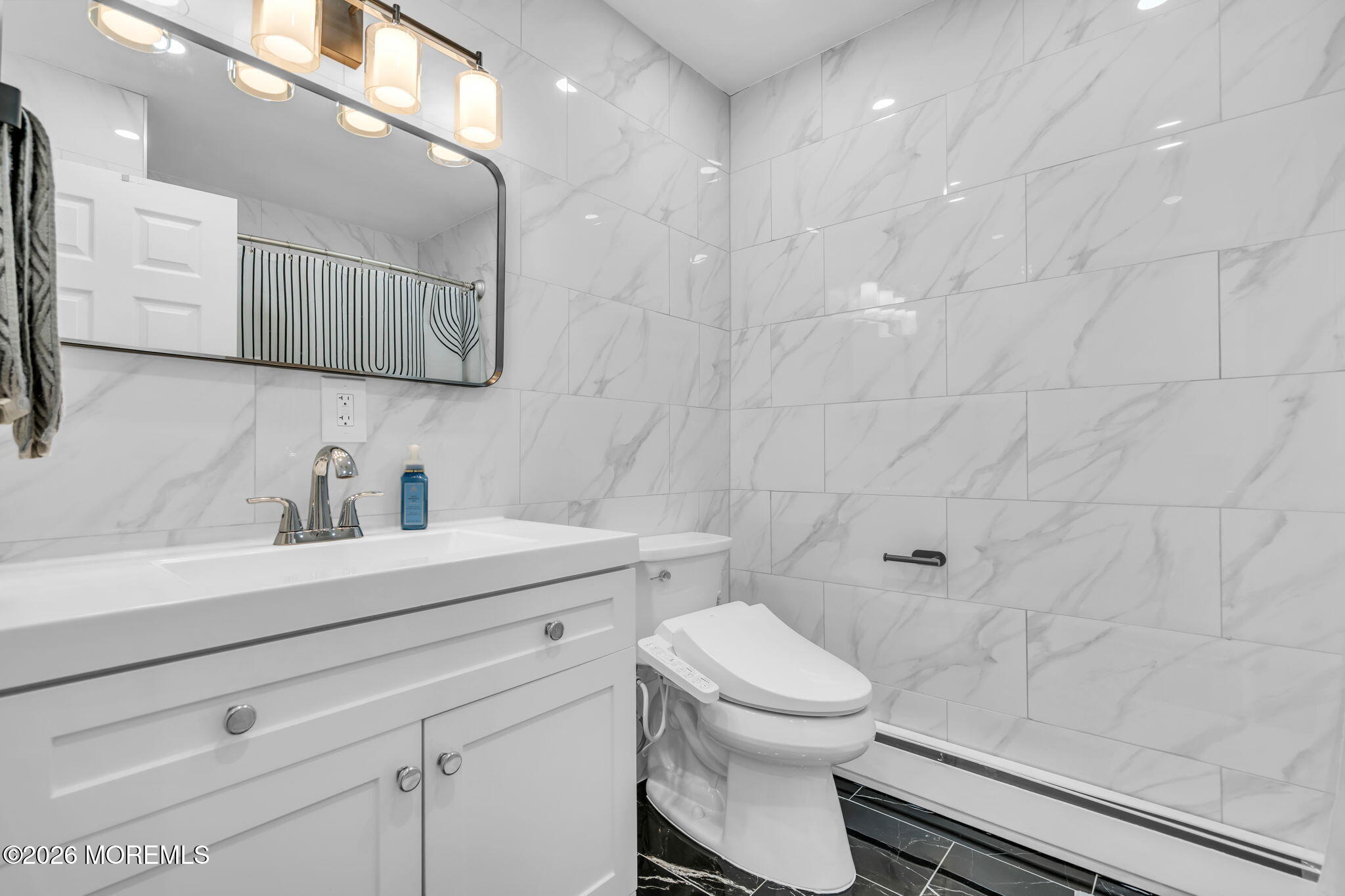 502 River Terrace Toms River NJ 08755