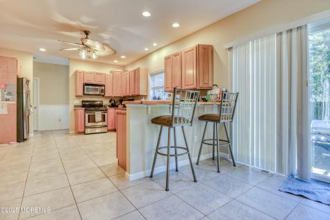 11 Greenbriar Drive Little Egg Harbor NJ 08087