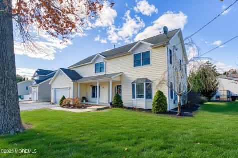 11 Greenbriar Drive Little Egg Harbor NJ 08087