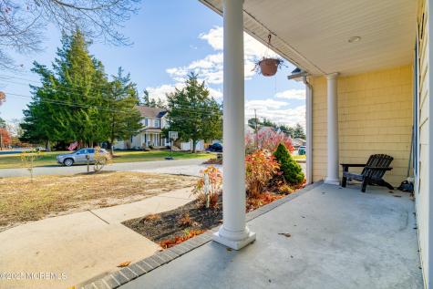 11 Greenbriar Drive Little Egg Harbor NJ 08087