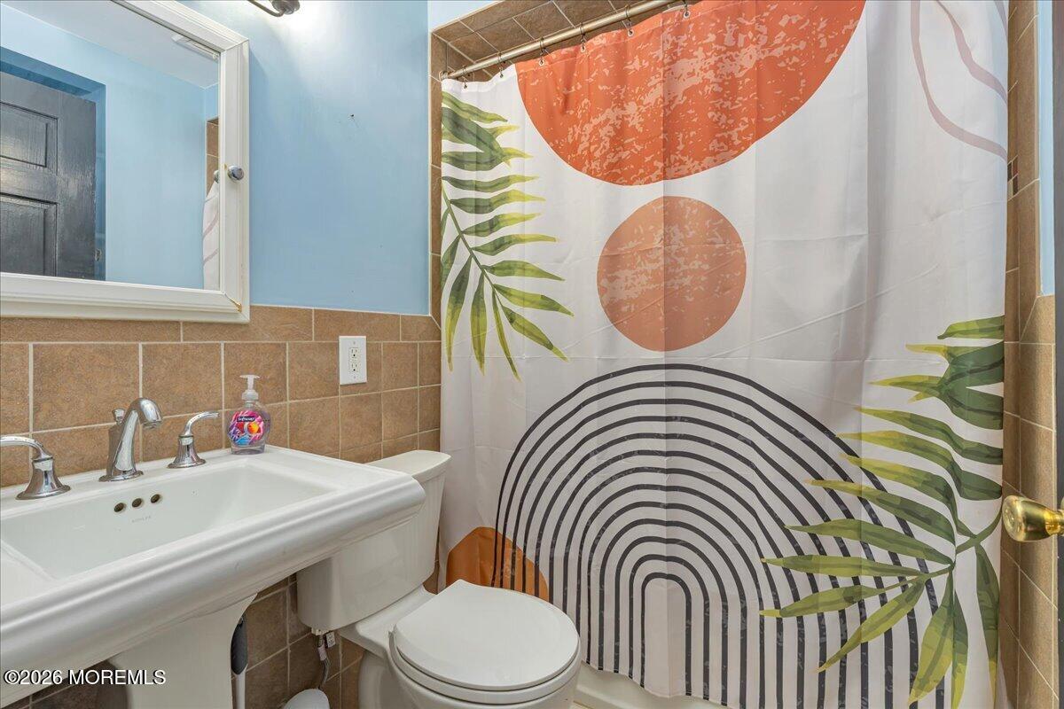 708 Morningside Avenue Union Beach NJ 07735