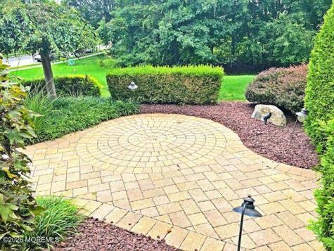 9 Woodmere Road Monroe NJ 08831