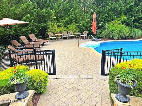 9 Woodmere Road Monroe NJ 08831