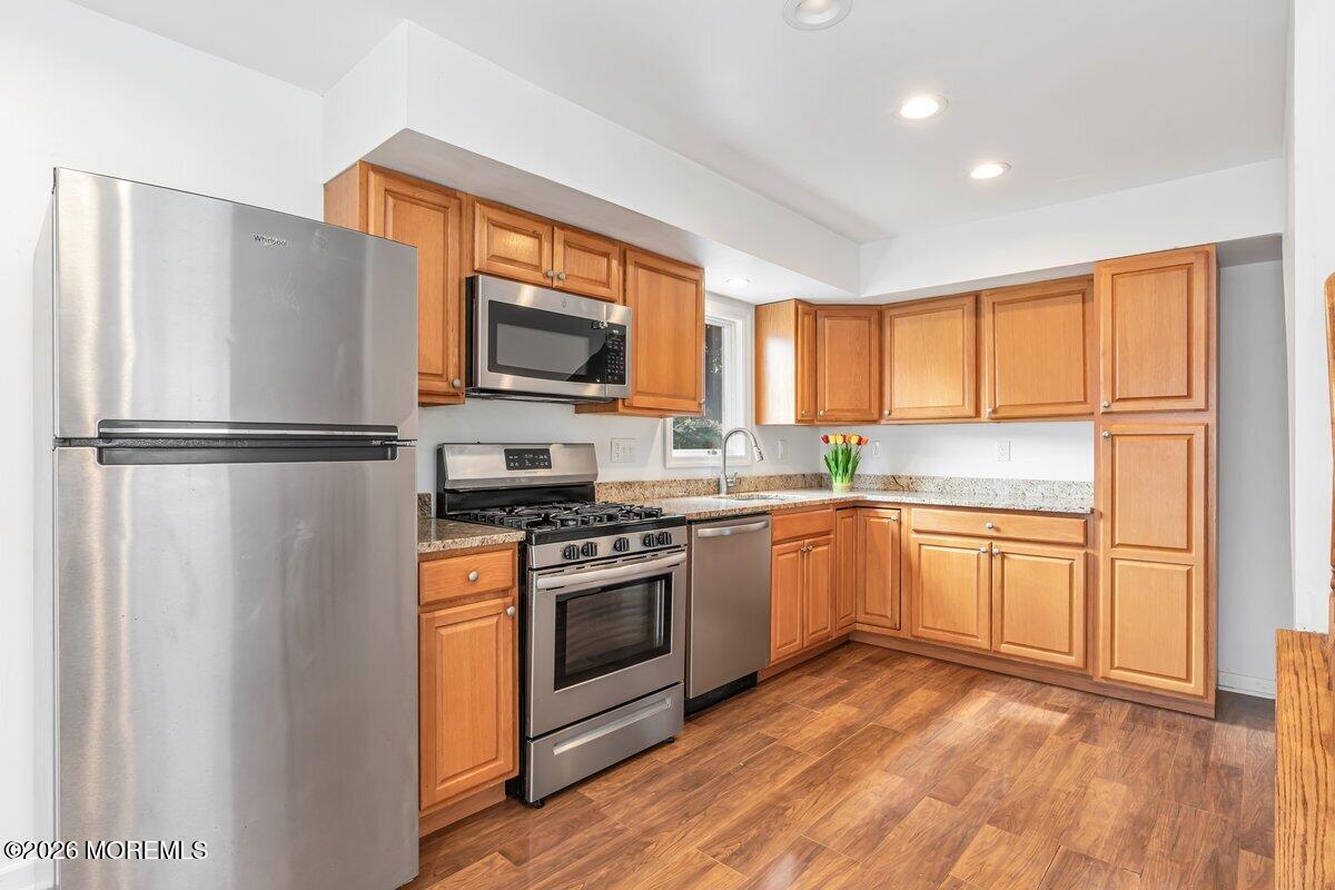275 Laurel Avenue Hazlet NJ 07734