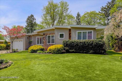 30 Parkview Terrace Lincroft NJ 07738