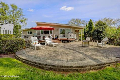 30 Parkview Terrace Lincroft NJ 07738