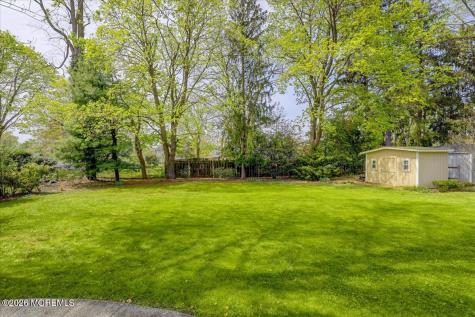 30 Parkview Terrace Lincroft NJ 07738