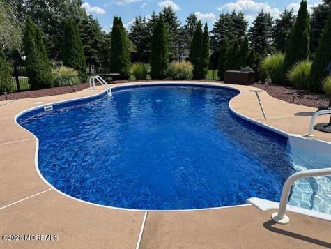 15 Rodeo Drive Jackson NJ 08527