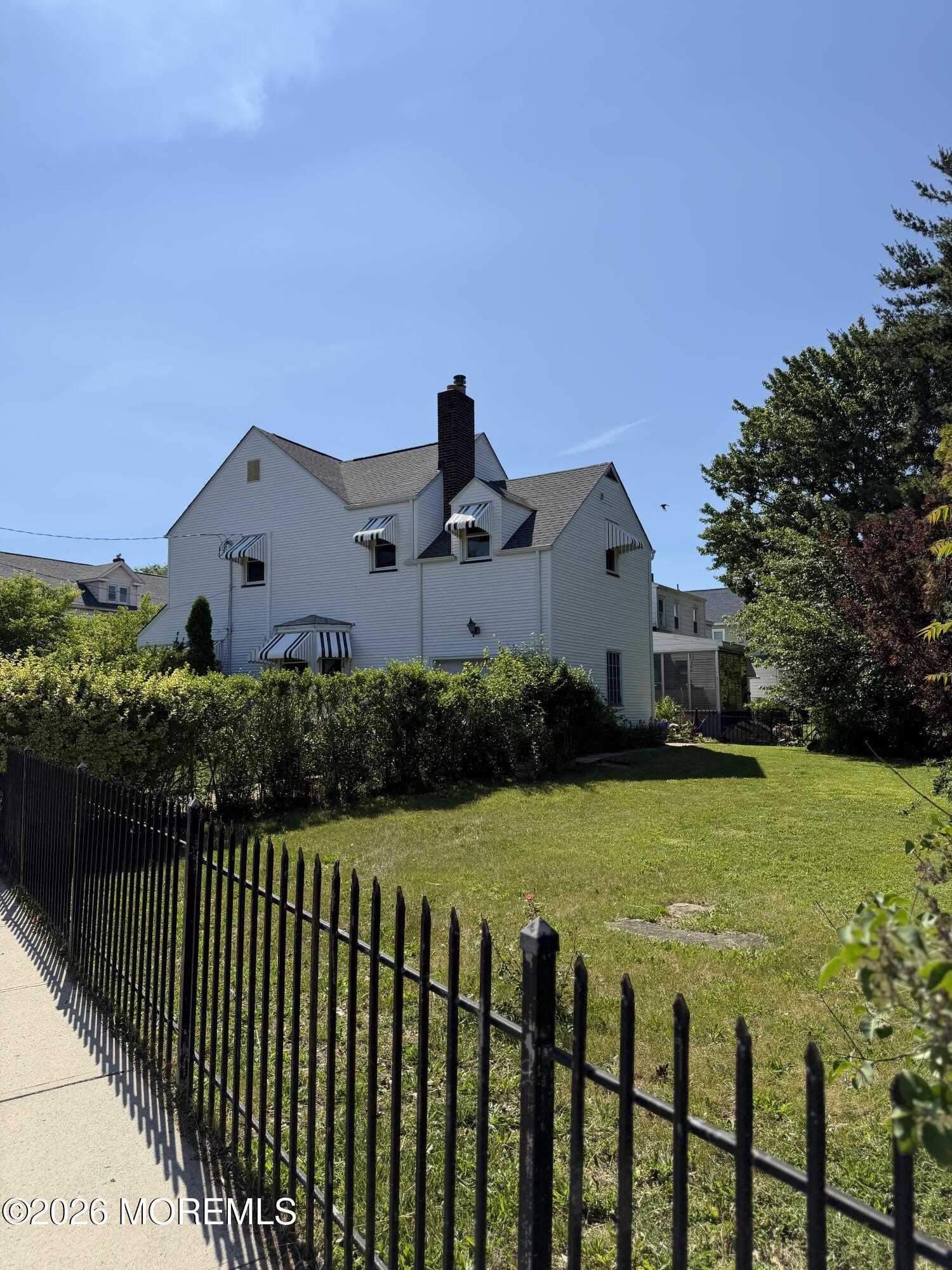 38 Dix Street New Brunswick NJ 08901