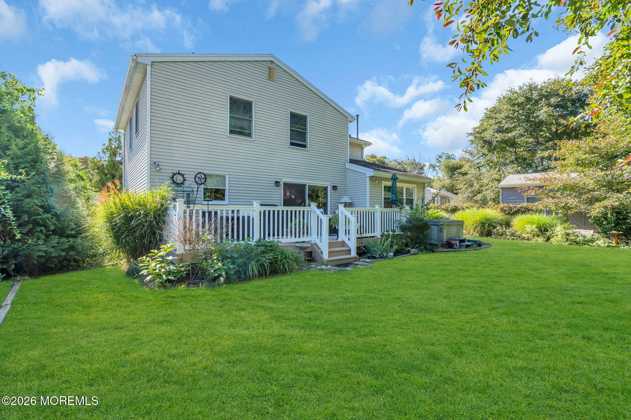 23 Dolphin Way Waretown NJ 08758