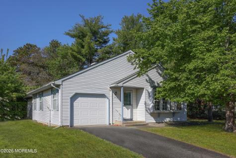 23 Easton Drive Whiting NJ 08759