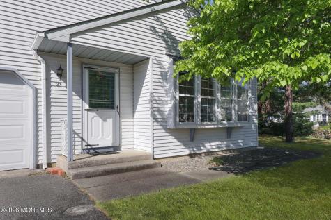 23 Easton Drive Whiting NJ 08759