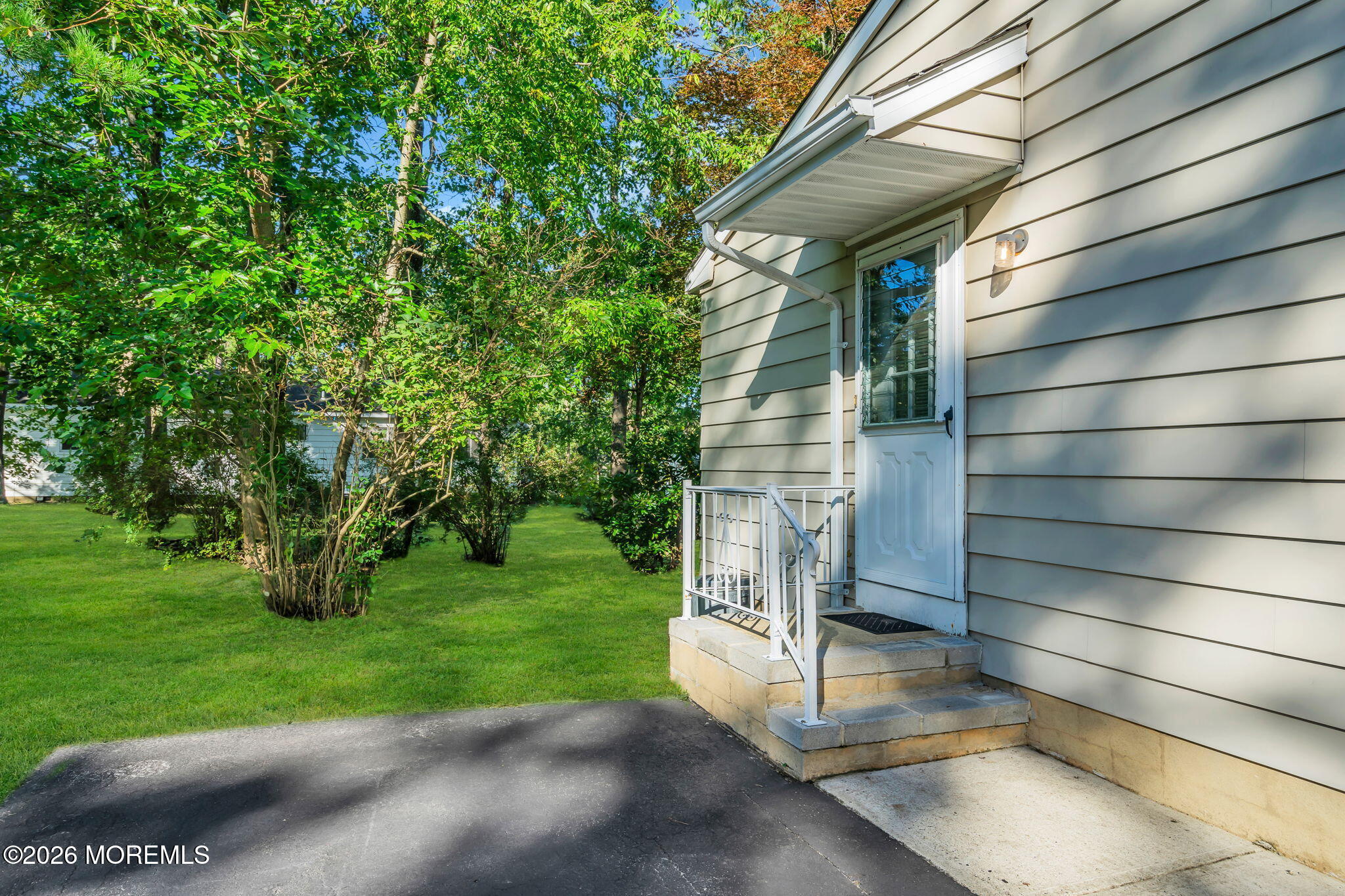 4 B Delaware Way Whiting NJ 08759