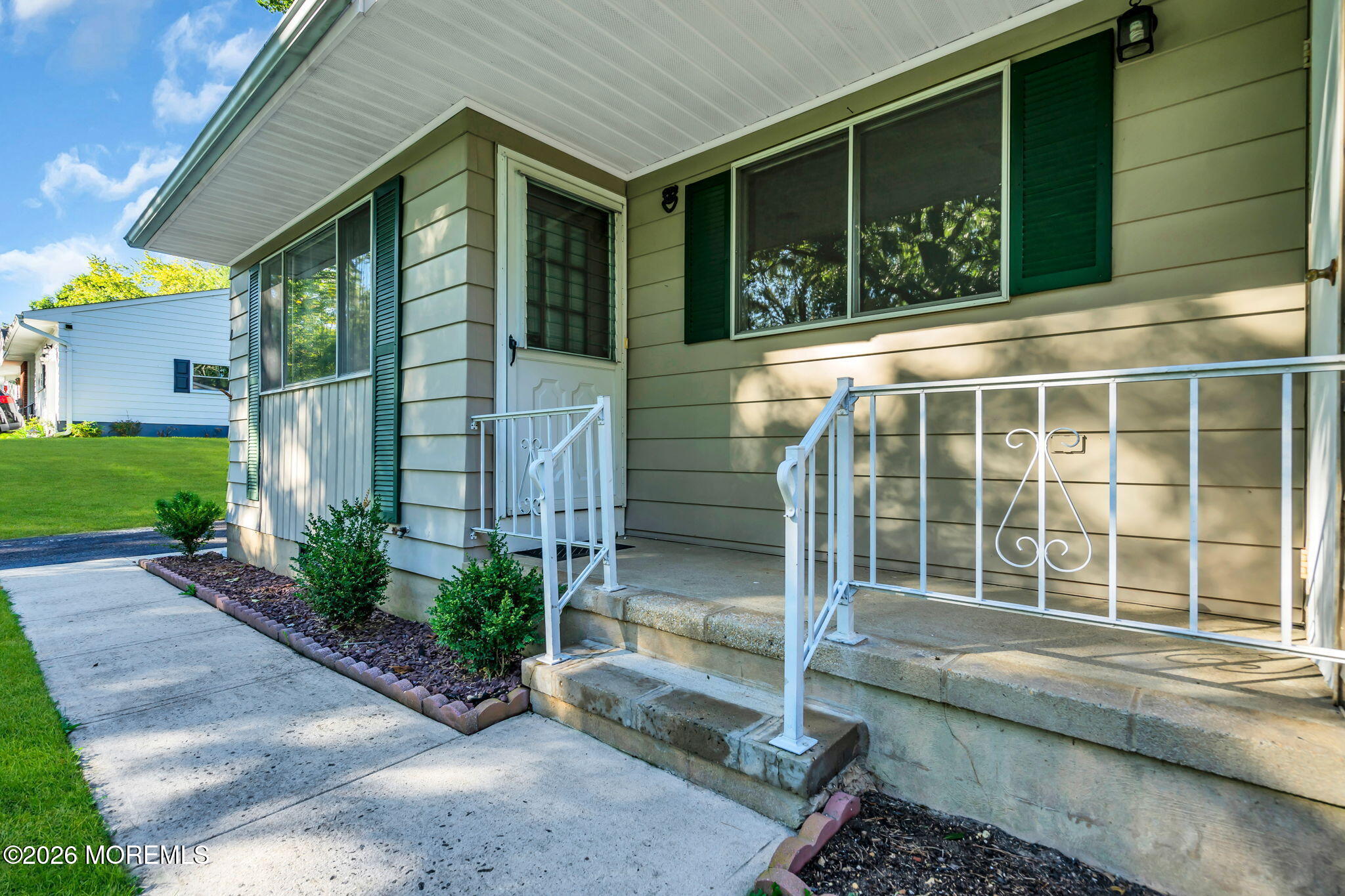 4 B Delaware Way Whiting NJ 08759