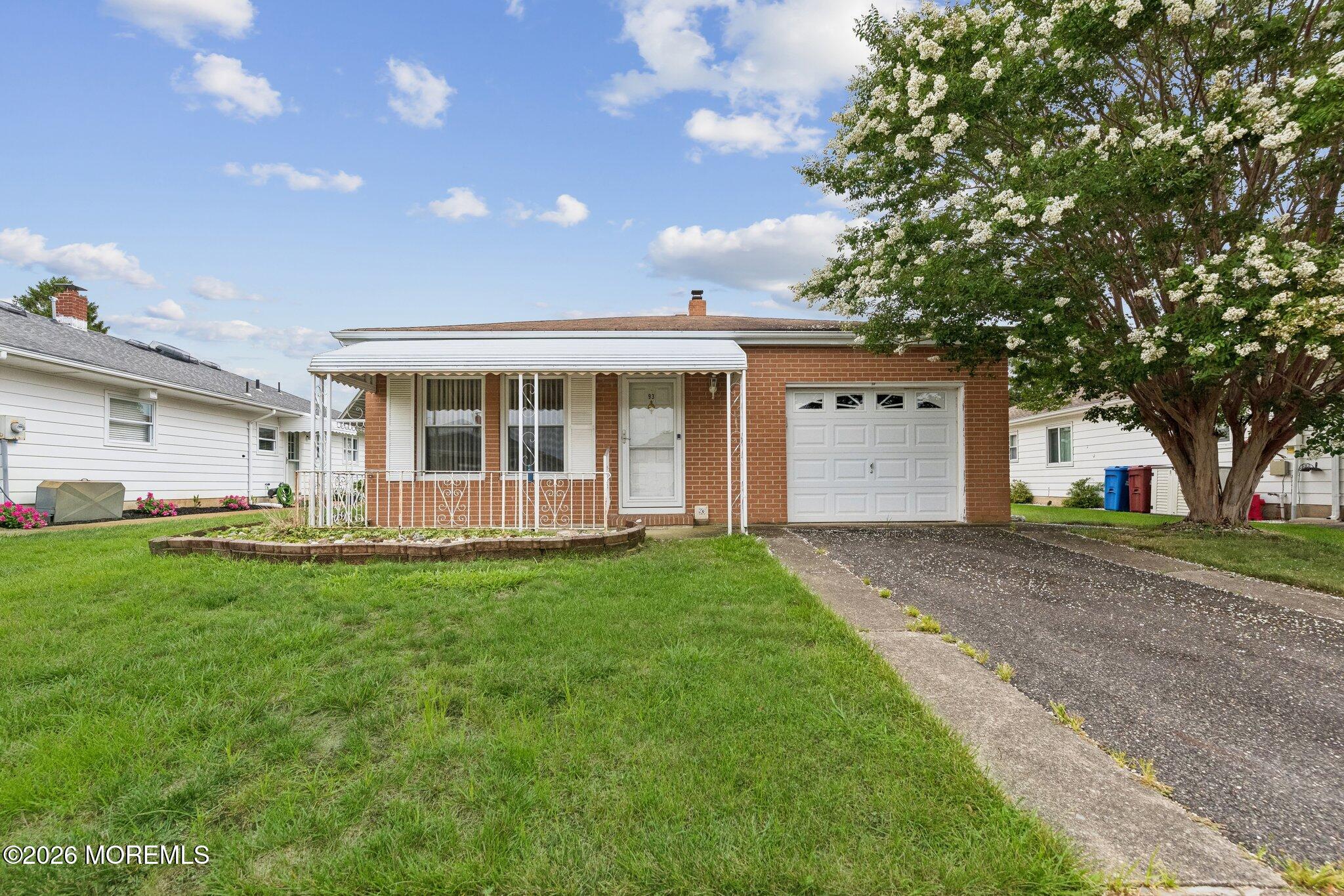 Toms River NJ, 93 Hyannis Street