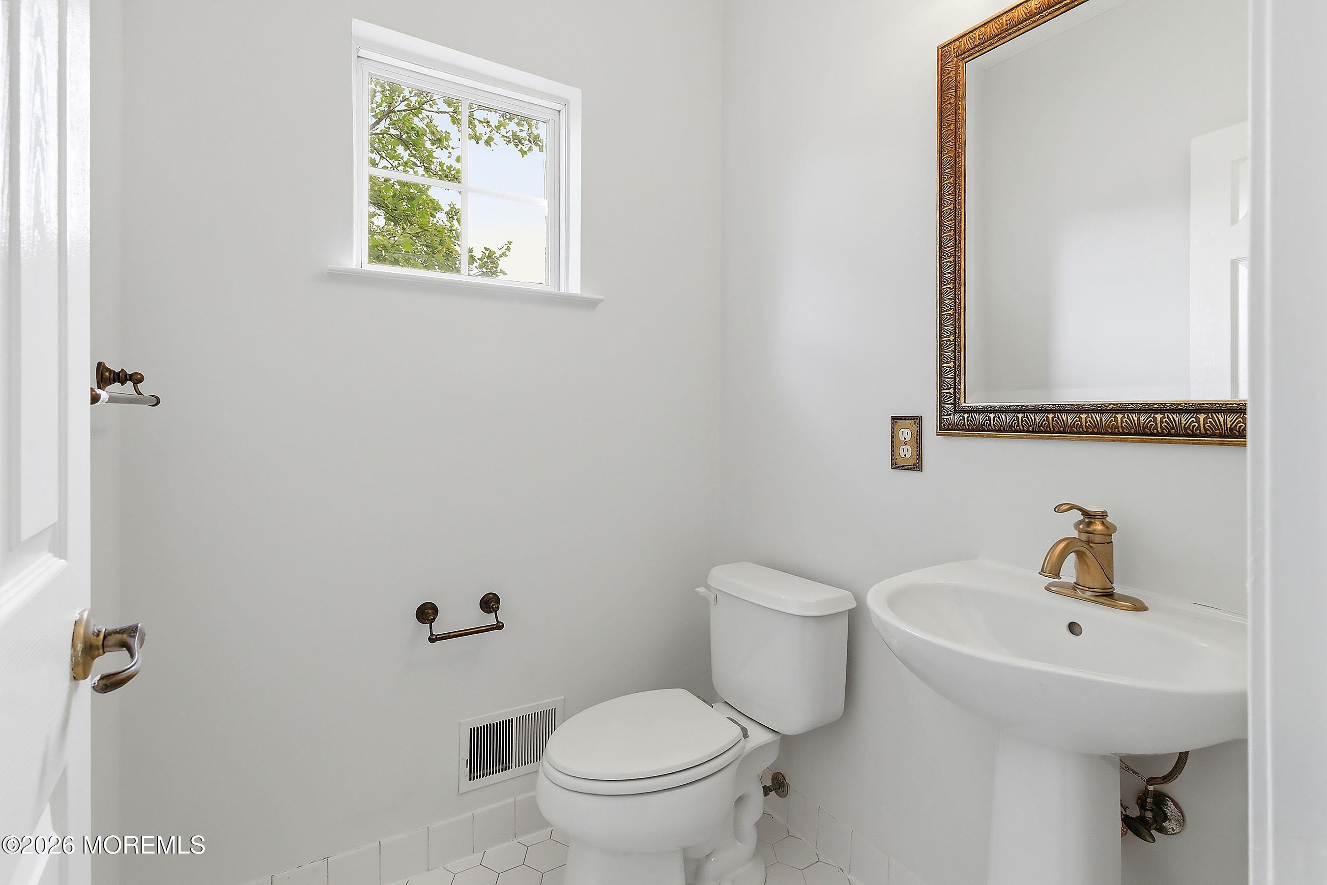 194 Nathan Drive Morganville NJ 07751