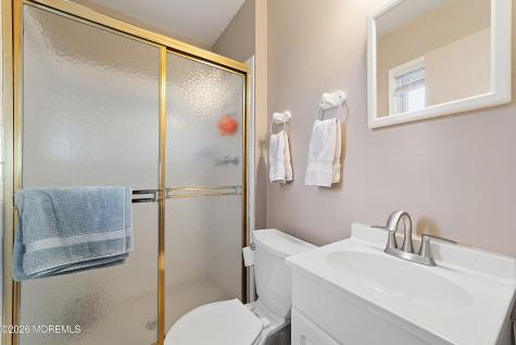 6 Hunterdon Avenue Monroe NJ 08831