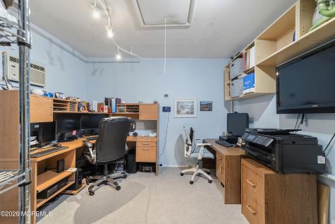 6 Hunterdon Avenue Monroe NJ 08831