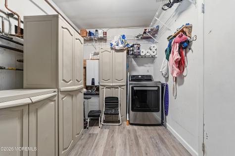 6 Hunterdon Avenue Monroe NJ 08831