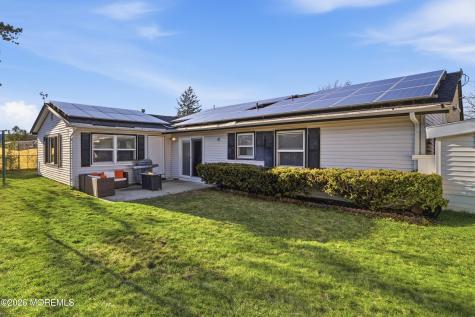 6 Hunterdon Avenue Monroe NJ 08831