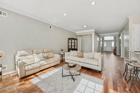 1 Bay Hill Road Jackson NJ 08527