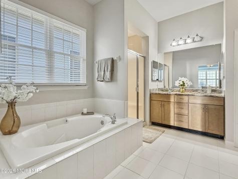 1 Bay Hill Road Jackson NJ 08527