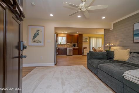 6 Avast Avenue Barnegat NJ 08005