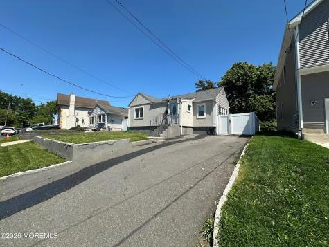 92 Woodland Drive Keyport NJ 07735