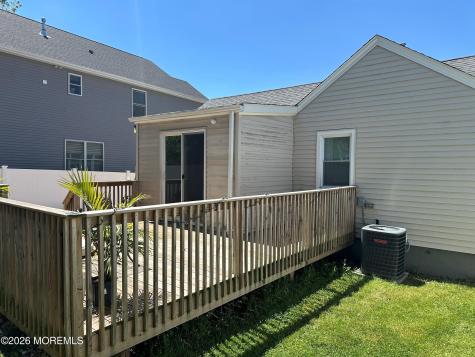 92 Woodland Drive Keyport NJ 07735