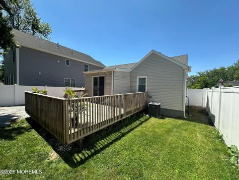 92 Woodland Drive Keyport NJ 07735