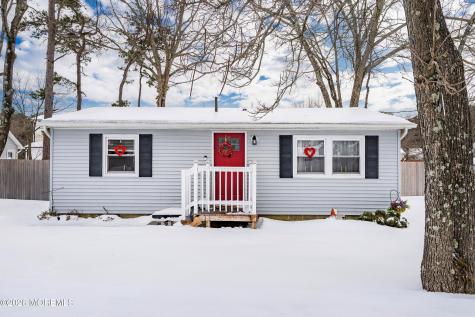 1116 2nd Avenue Toms River NJ 08757