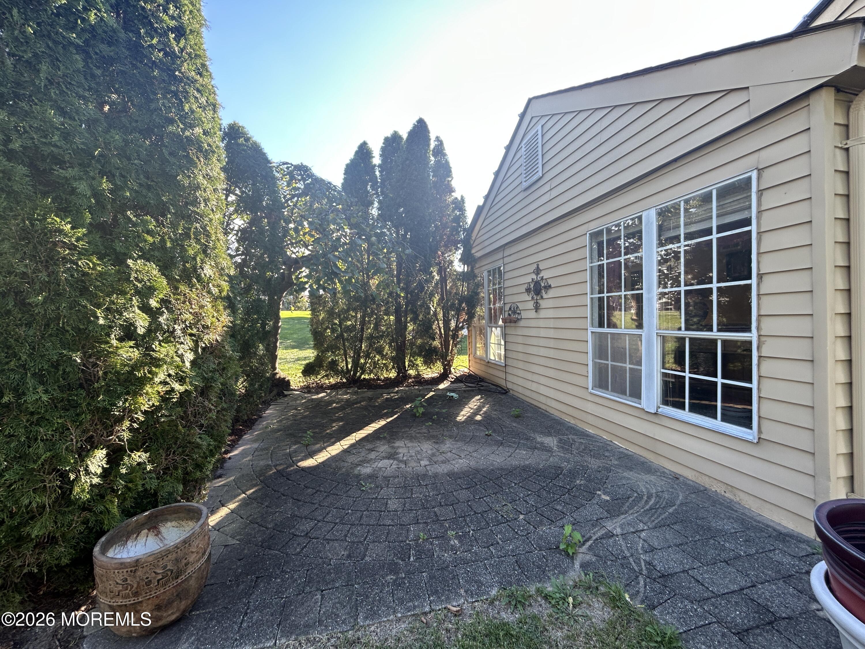 7 Reigate Lane Manchester NJ 08759