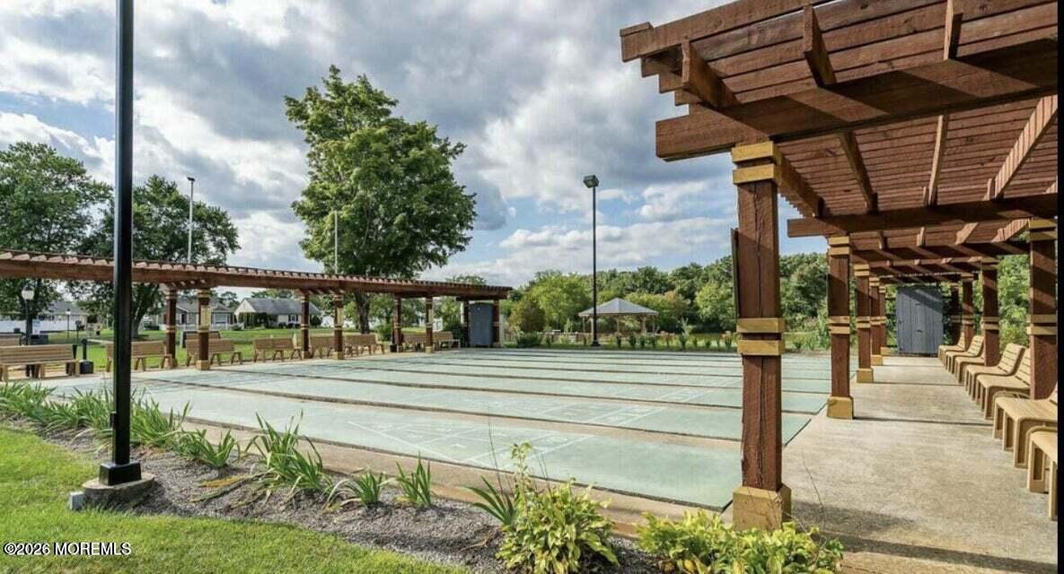 7 Reigate Lane Manchester NJ 08759