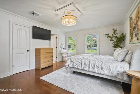 17 Ballantine Road Middletown NJ 07748