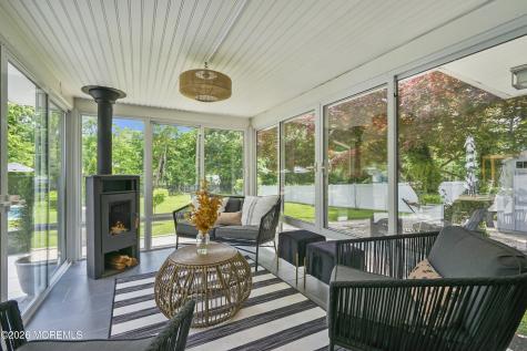 17 Ballantine Road Middletown NJ 07748