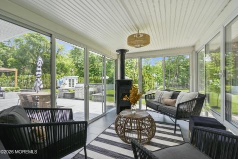 17 Ballantine Road Middletown NJ 07748