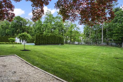 17 Ballantine Road Middletown NJ 07748